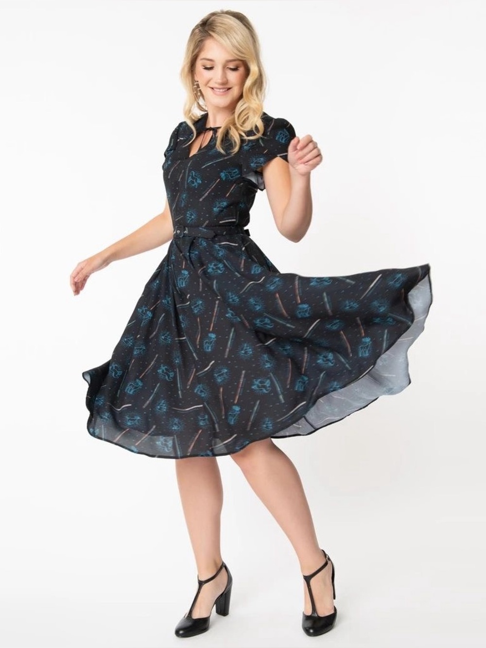 Unique Vintage Harry Potter Patronus Wand Print Dahlia Swing Dress - Picture 3 of 12
